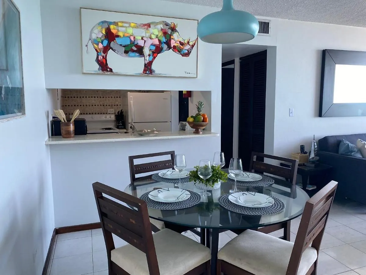 Marbella del Caribe Isla Verde Beachfront Aparthotel San Juan 0*,